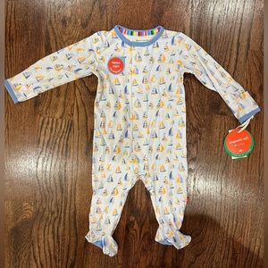 NWT 3-6 months Magnetic Me jammies